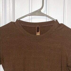 Skims crop top
